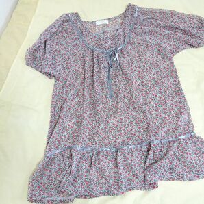 iiMKミッシェルクラン 小花柄半袖ふんわりブラウス Lサイズ