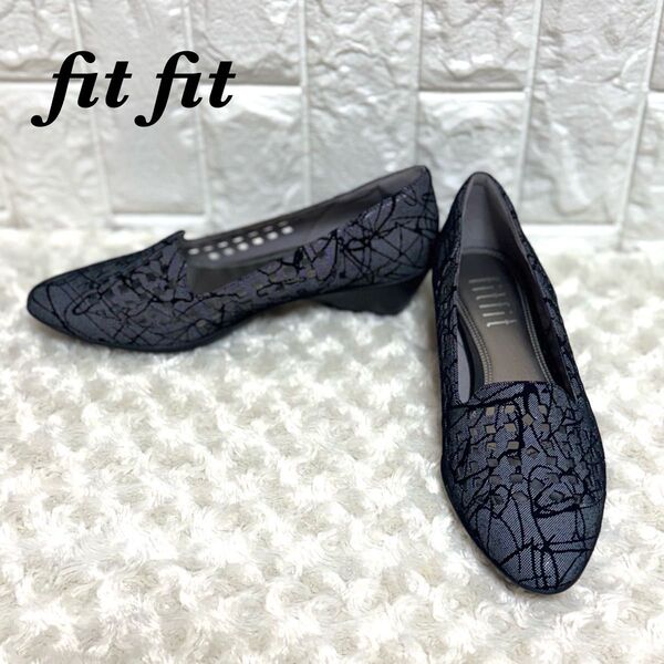 美品 フィットフィット カットワークパンプニーカー コンフォート 疲れない 靴