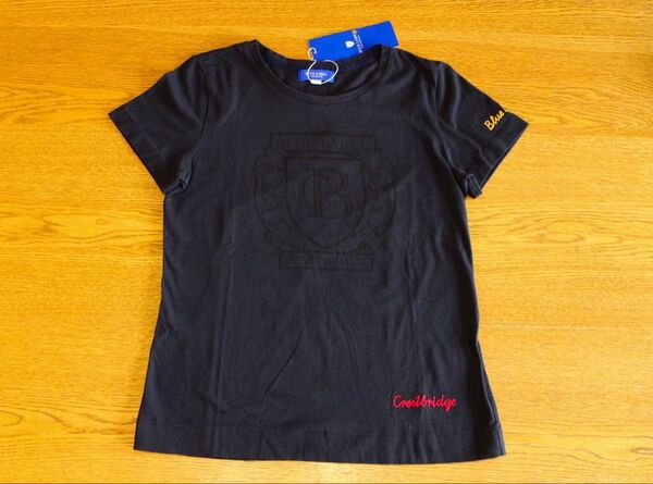 未使用タグ付き38 BLUELABEL CRESTBRIDGEブルーレーベル カットソー Tシャツ 紺色レディース三陽商会
