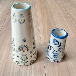 北欧柄 フラワーベース青小+フラワーベースホワイトわた毛2点セット レトロ 花瓶 花器