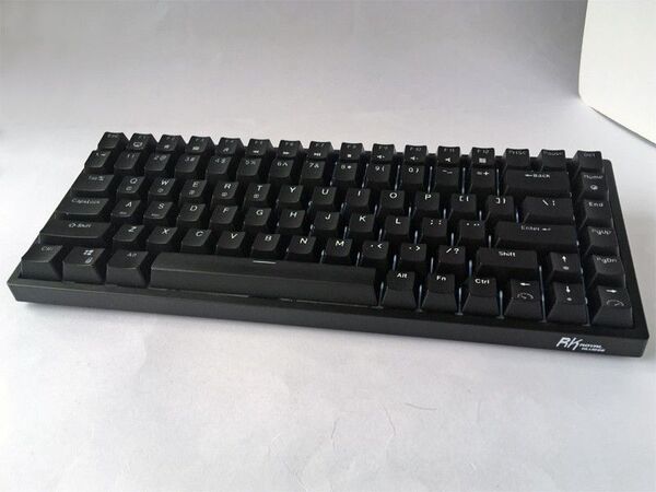 ROYAL KLUDGE RK84 ワイヤレスメカニカルキーボード 赤軸 ライト白 USB/BT/独自無線 マルチペアリング5台
