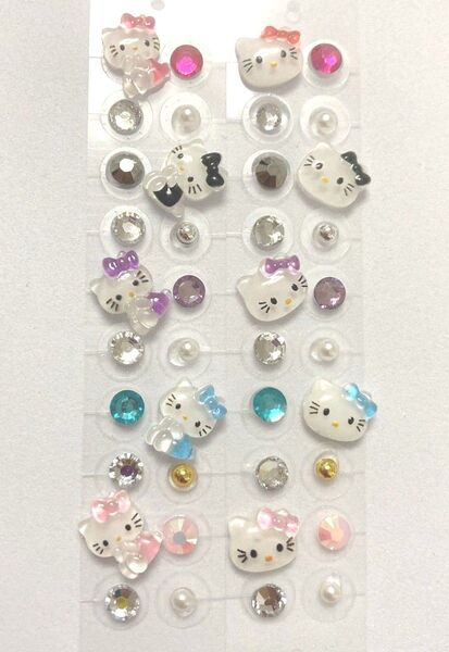 耳ツボジュエリー 40粒 キラキラ 金属アレルギー加工 耳つぼシール