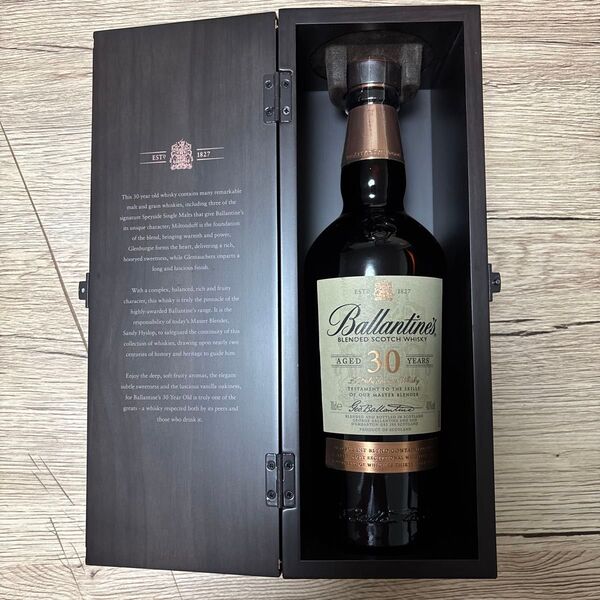 Ballantine's 30年 スコッチウイスキー バランタイン 30年 700ml 瓶 木箱
