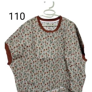 お値下げしました!花柄トップス【110】キッズ