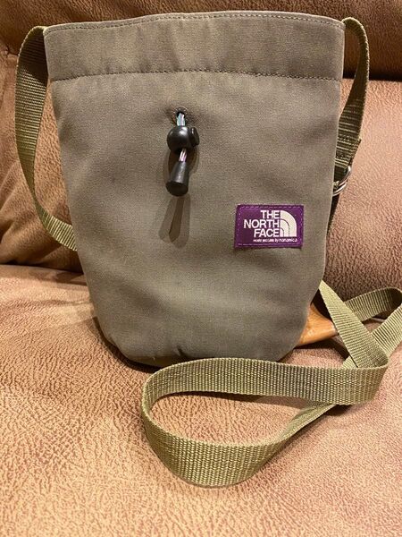 THE NORTH FACE ノースフェイスショルダーバッグ グレー 丁度いい