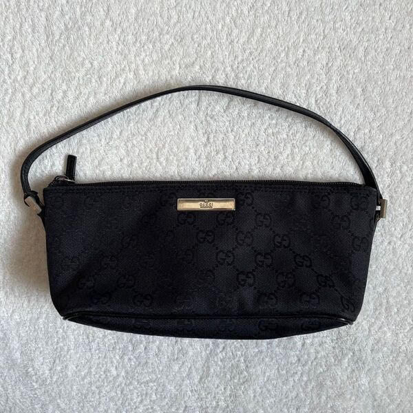 GUCCI GGキャンバス ハンドバッグ レザー ブラック 黒系 アクセサリー ポーチ