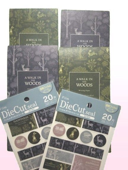 A WALK IN THE WOODS 一筆箋メモ帳4冊&ダイカットシール2点まとめ売り 森の散歩 動物 うさぎりす鹿きつね