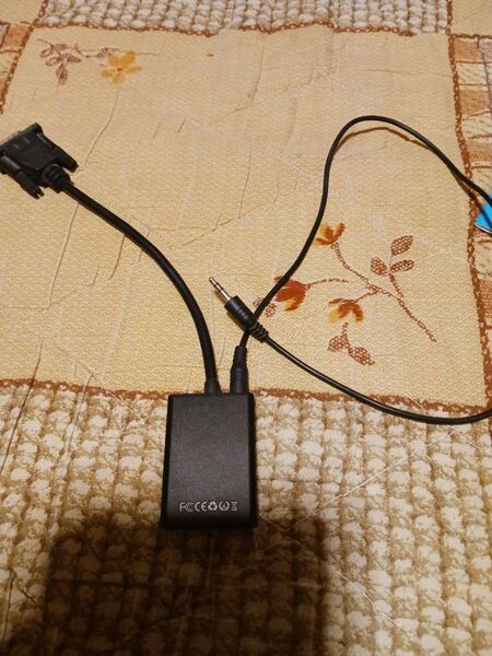 VGA to HDMI変換アダプタ 3.5mmオーディオケーブル