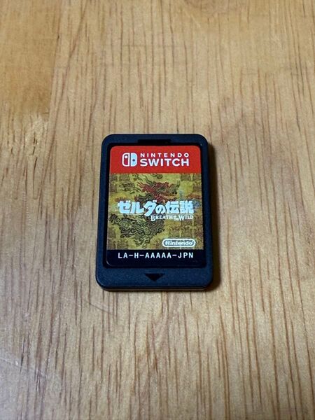 ゼルダの伝説 ブレスオブザワイルド ゲームカードのみ