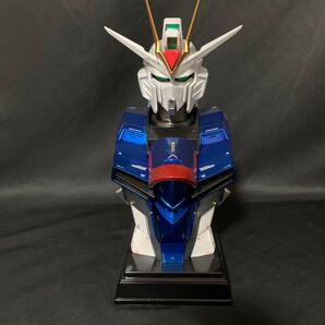 ライジングフリーダムガンダム 胸像 フィギュア リペイント