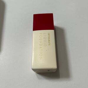 インテグレート リキッドファンデーション オークル10