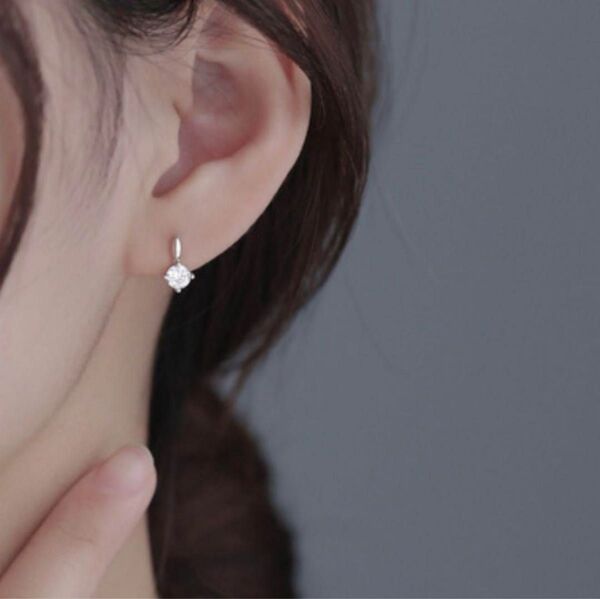 【新品 キラキラ☆】 シルバー ジルコニア ダイヤモンド ピアス s925 アレルギー対応 可愛い 上品 シンプル アクセサリー