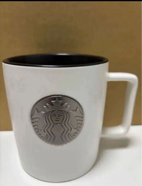 マグカップ新品未使用一個 容量約473ml 箱無し電子レンジ不可 手洗いだけ