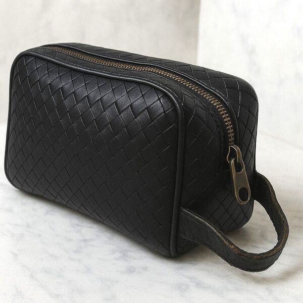BottegaVeneta ボッテガヴェネタ イントレチャート 黒 レザー クラッチバッグ・ セカンドバッグ