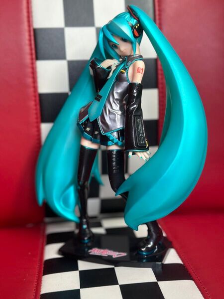 初音ミク 初期 フィギュア 通常衣装 レア フィギュア