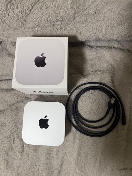 APPLE MAC MINI M4