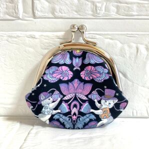 ハンドメイド ミニがま口 猫 毒いちご