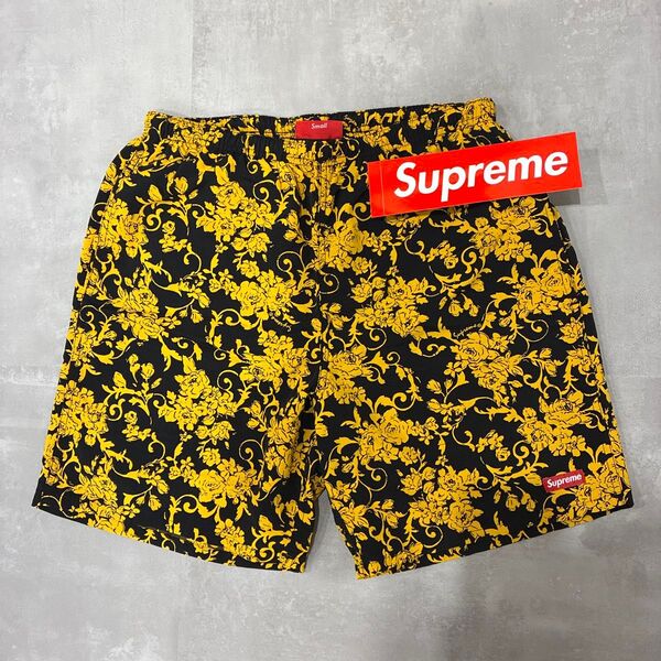 Supreme Water Short Sサイズ