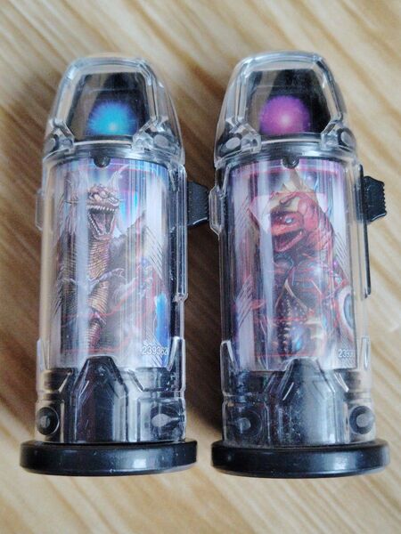 DXウルトラカプセル キメラベロス (ゾグ第二形態&ファイブキング) / ウルトラマンジード DXジードライザー対応