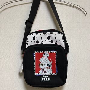 ディズニー 101匹わんちゃん ショルダーバック 黒 ライセンス品 公式 ショルダーバッグ 鞄 黒