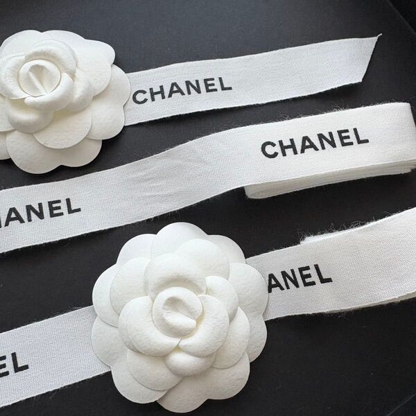 CHANEL シャネル リボン3本 カメリア2コ