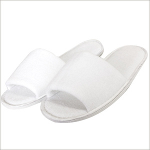  portable disposable pie ru slippers man and woman use plain white machine inside . travel .!