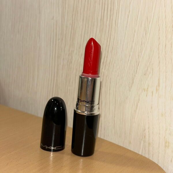 MAC ラスターガラスリップスティック (502コックニー)