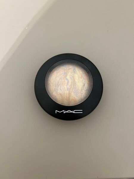 MAC マック ハイライト フェイスパウダー ミネラライズ スキンフィニッシュ デパコス ハイライター メイクアップ
