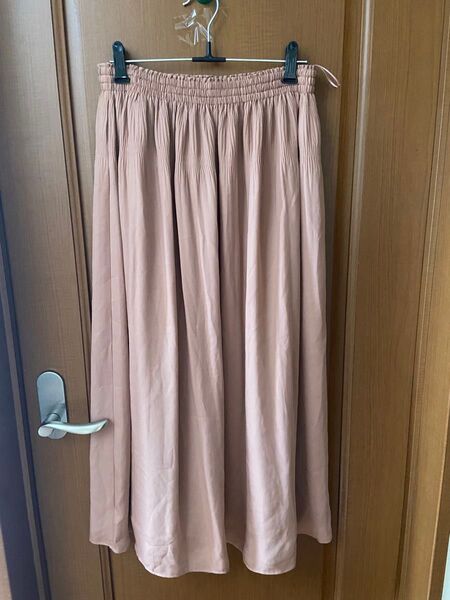 ユニクロ ロングスカート ウエストゴム ピンク