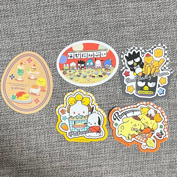 新品 サンリオキャラクターズシールクッキー2 5枚 はぴだんぶい ぐでたま ポムポムプリン バッドばつ丸 ポチャッコ