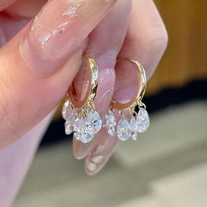 ラボグロウンダイヤモンドピアスk18