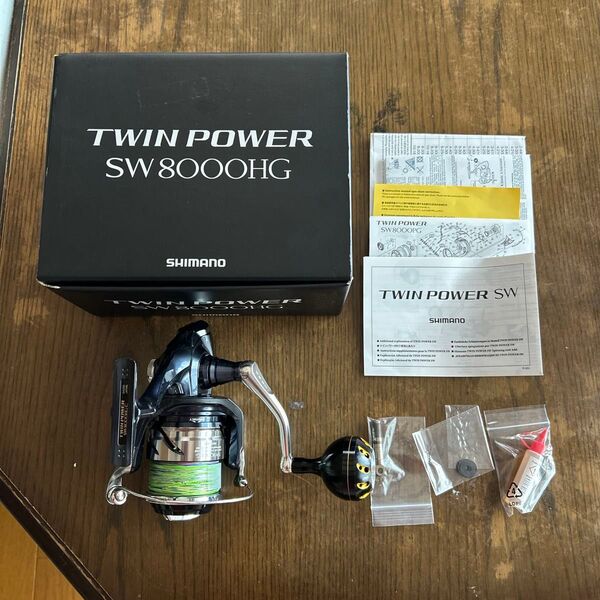 早い者勝ち 21ツインパワーSW8000HG ゴメクサスバンドルノブ付き