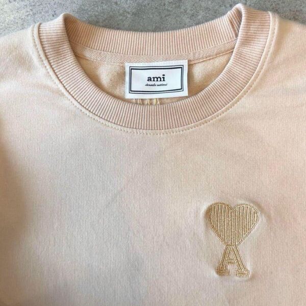 AMI PARIS ロゴ刺繍スウェット ベージュ