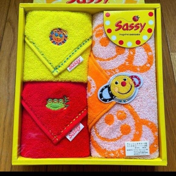 sassy タオルハンカチ 3枚セット