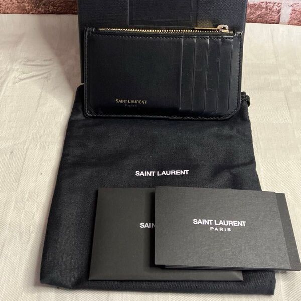 なかなか綺麗SAINT LAURENT サンローランフラグメントケース