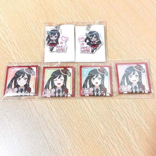 優木せつ菜 アクリルキーホルダー 缶バッジ セット