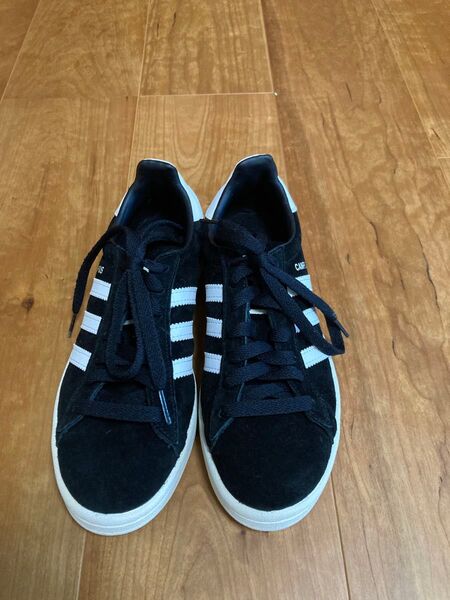 美品 アディダス キャンパス 黒 22cm adidas CAMPUS ブラック キッズ スニーカー 靴