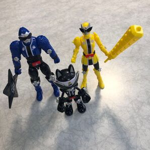 ドンブラザーズ チェンジヒーローズ中古 オニシスター、サルブラザー、イヌブラザー