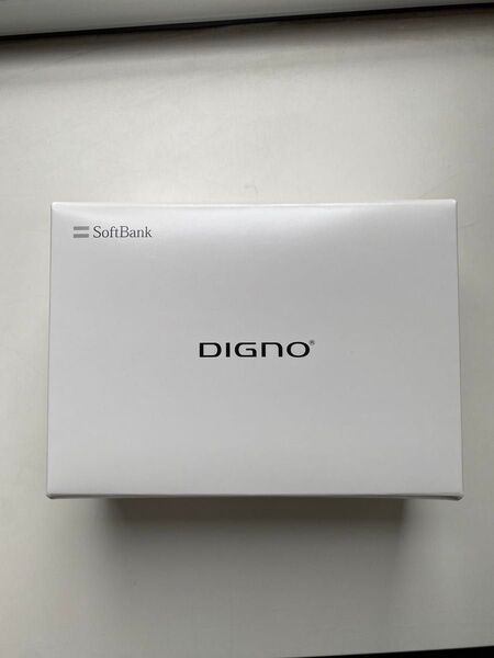 未使用 京セラ DIGNOケータイ4 ガラケー SIMフリー A202KC 一括購入 ネットワーク利用制限◯ 最新機種