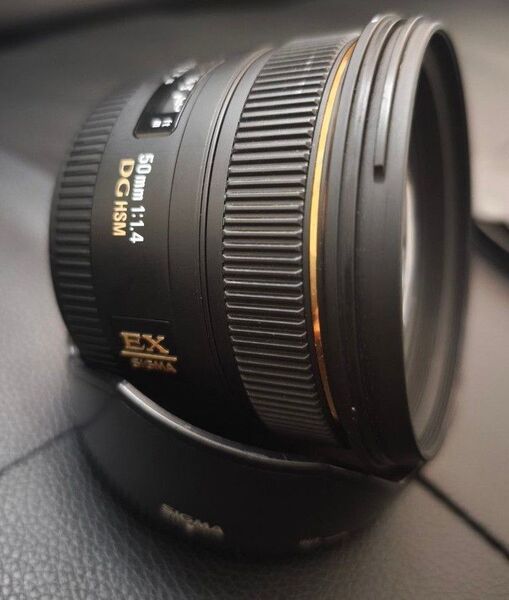 SIGMA 50mm F1.4 EX DG HSM 単焦点レンズ