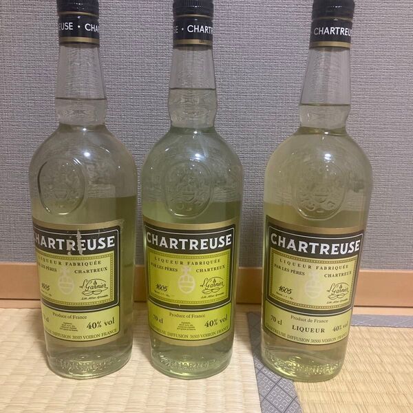 CHARTREUSE シャルトリューズ リキュール 700ml 40% 3本