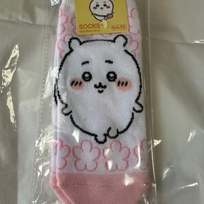 新品未使用 ちいかわ 靴下(お花) 23〜25cm