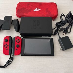Nintendo Switch 赤黒