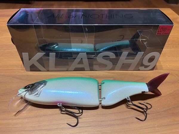 DRT クラッシュ9 Low FLカラー 中古 美品 オリカラ