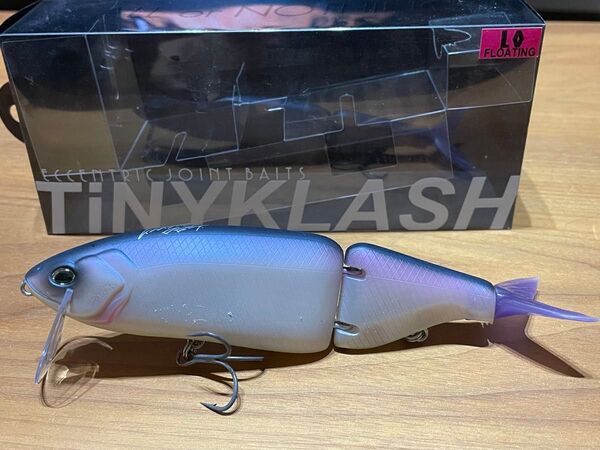 DRT タイニークラッシュ Low プロブルー 中古