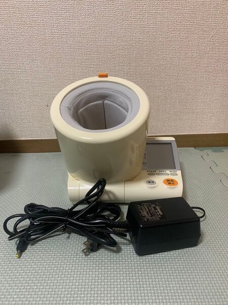 オムロンデジタル自動血圧計 HEM-1000