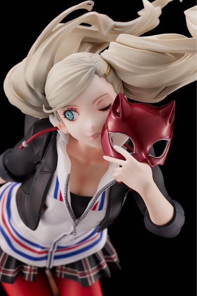 【薄紙付】ペルソナ5 ザ・ロイヤル高巻杏 制服Ver.1/7スケールフィギュア AMAKUNI