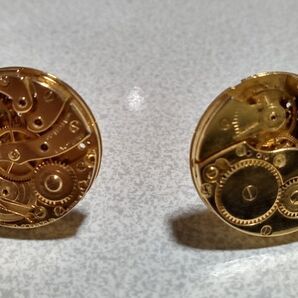 ★カフスボタン◆時計ムーブメント◆ノーブランド◆キレイ●オシャレ●ゴールデン●匿名追跡送料込■-200円クーポン有