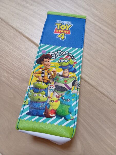 トイストーリー ペンケース