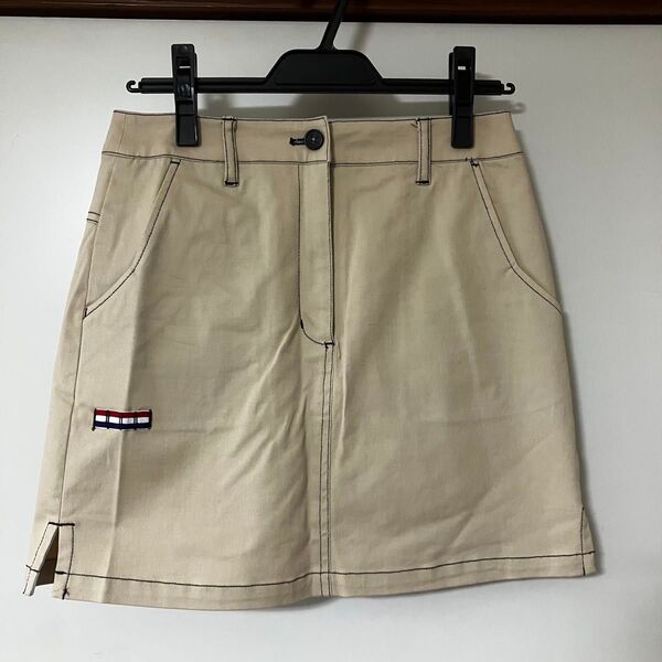 トミーフィルフィガー GOLF ミニスカート ベージュ レディース ゴルフウェア